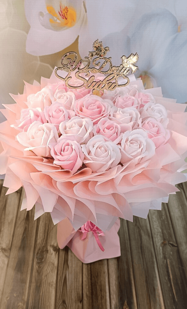 0398e36d4dd6a36fc1665a86c0a1 Bukiet Róże mydlane