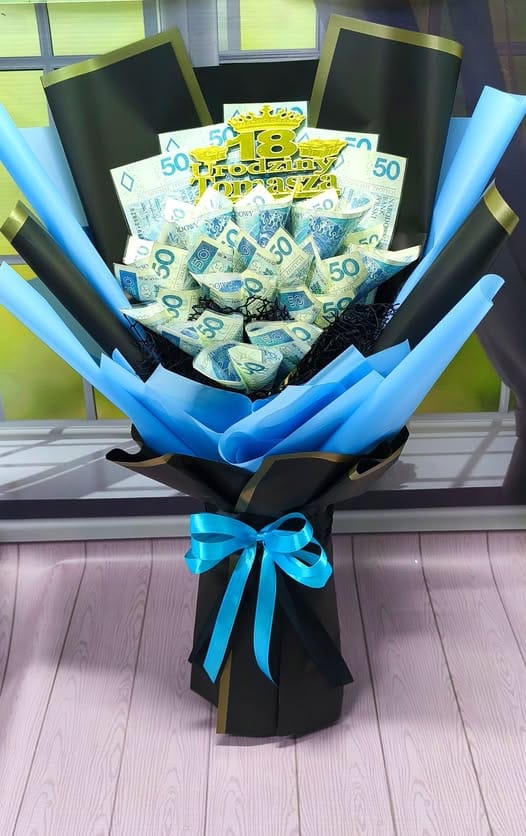 Oryginalny bukiet z banknotów