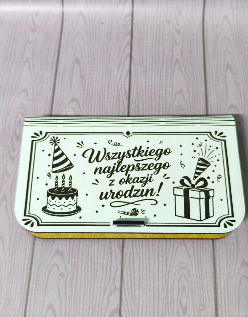 Pudełko na pieniądze Wszystkiego Najlepszego.